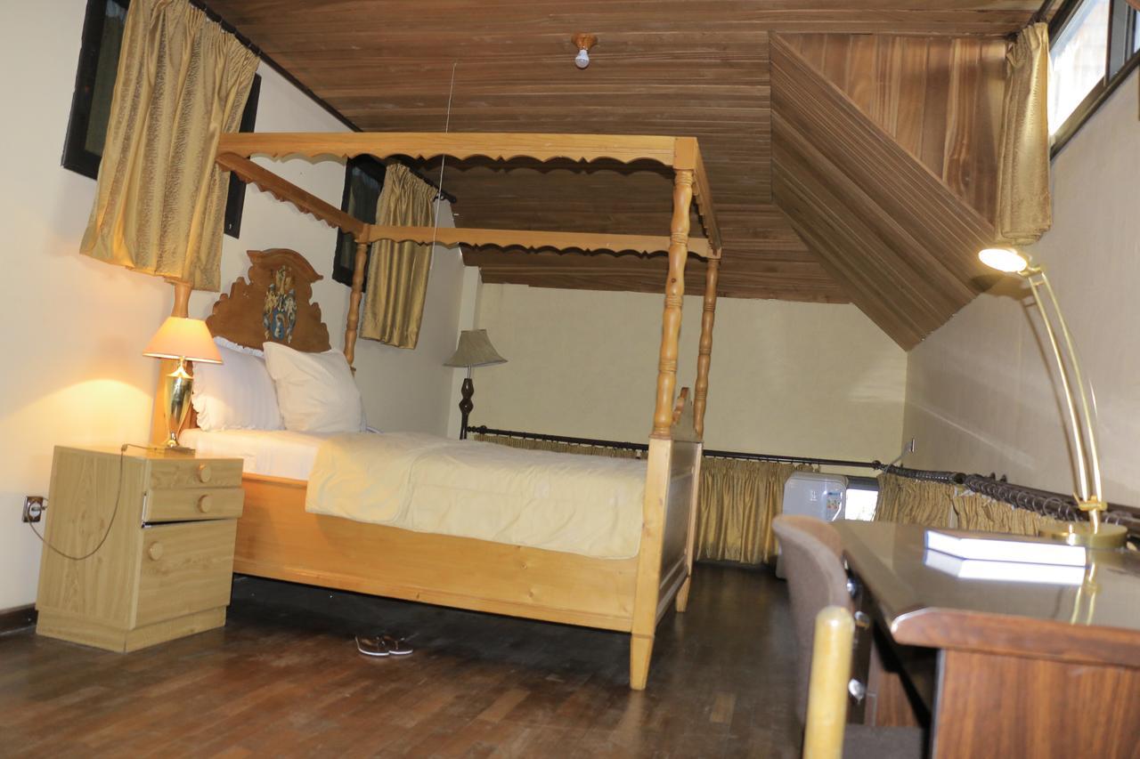 Vip Palace 2 Hotel Goma ภายนอก รูปภาพ