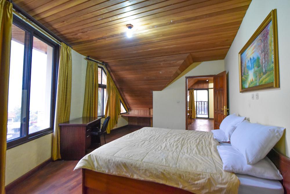 Vip Palace 2 Hotel Goma ภายนอก รูปภาพ