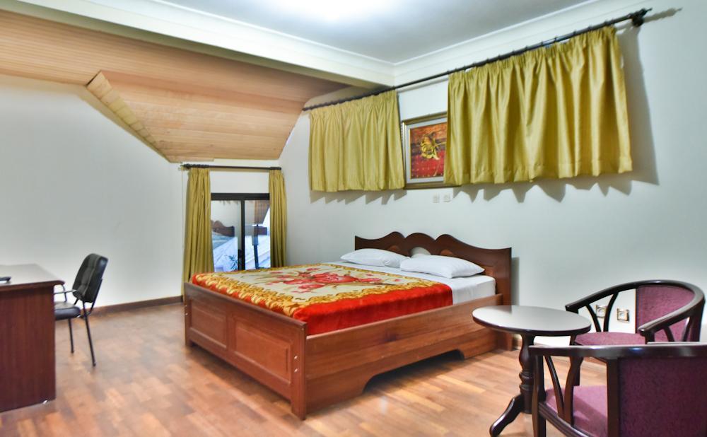 Vip Palace 2 Hotel Goma ภายนอก รูปภาพ